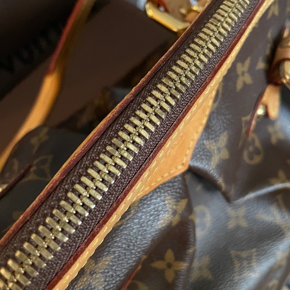 Louis Vuitton Tivoli GM - Excellent/Like New Condition - Picture 15 of 15